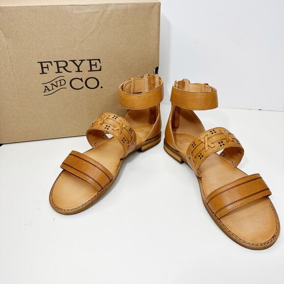 Frye & Co Port to Band Sandal Leather Sandal Almond Women 6M NWB Ankle Strap - Picture 1 of 8